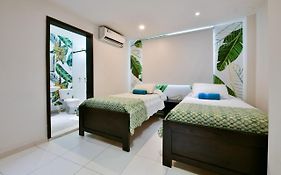 Tropical Breeze Apartamentos